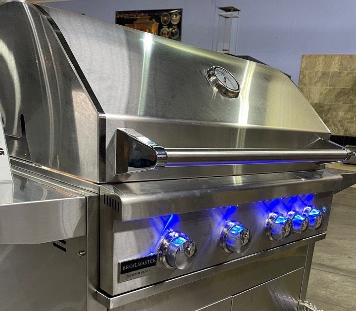 Broilmaster 32 Inch B Series 4 Burner Gas Grill - BSB324 - Texas Outdoor Patio Center